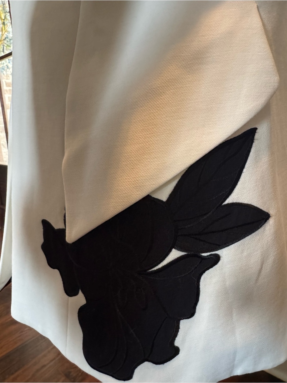 White House Black Market White Blazer with Black Floral Appliqué - Picture 8 of 13